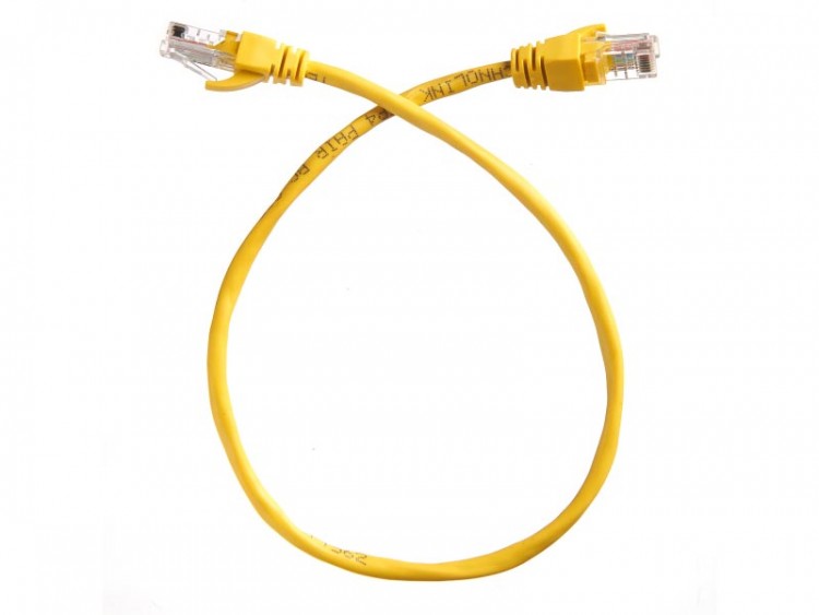 Патч-корд Technolink UTP4 cat 5e, 0,5м, ВС, LSZH, желтый, литой коннектор